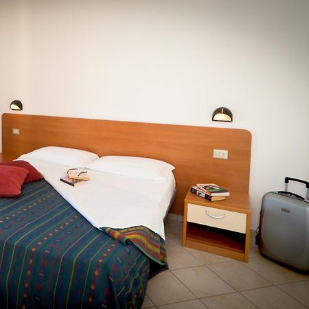 Residence Sant'Anna Pietra Ligure Luaran gambar