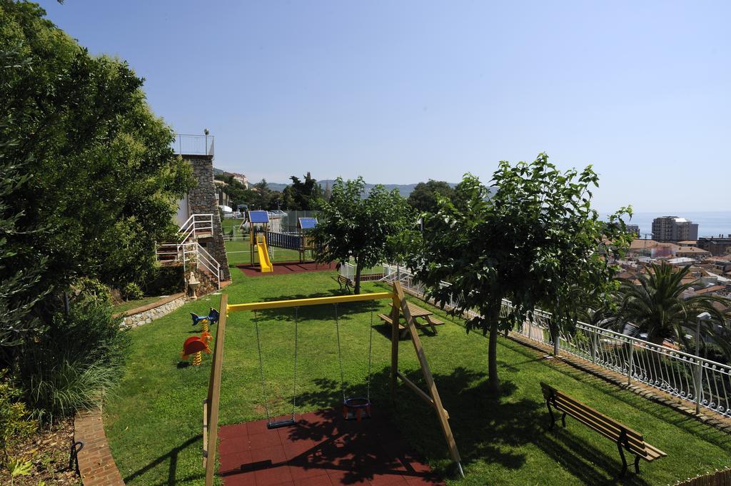 Residence Sant'Anna Pietra Ligure Luaran gambar