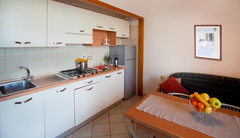 Residence Sant'Anna Pietra Ligure Luaran gambar