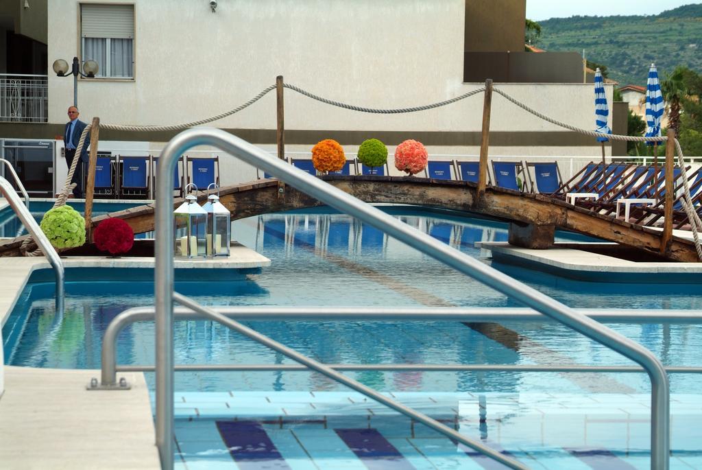 Residence Sant'Anna Pietra Ligure Luaran gambar