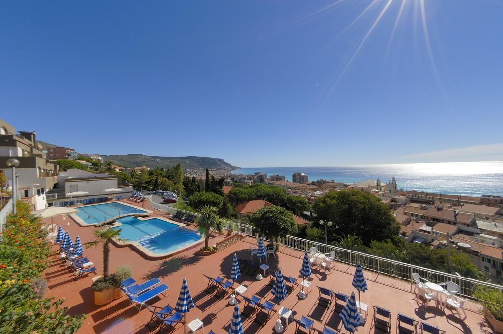 Residence Sant'Anna Pietra Ligure Luaran gambar