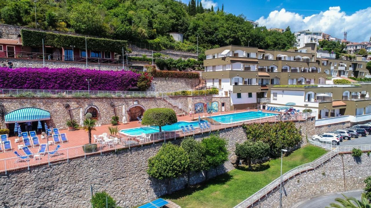 Residence Sant'Anna Pietra Ligure Luaran gambar
